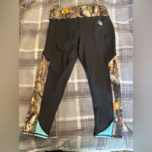 Legendary Whitetails Kids Camouflage and Black Leggings
